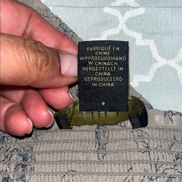 House of Harlow size Medium Floral Print Sheer Gray Top - Picture 7 of 9